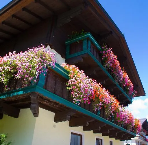 Haus Am Dorfplatz 3*