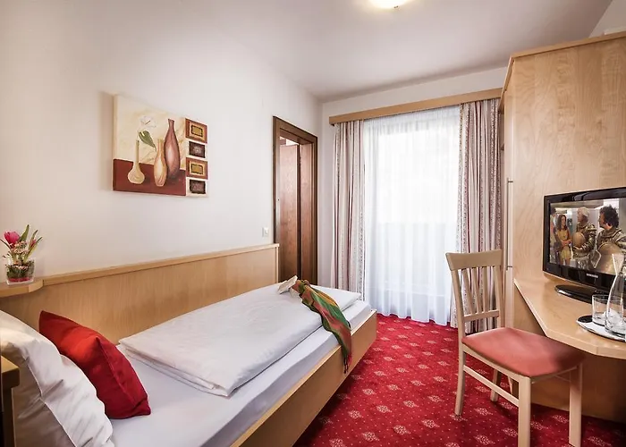 Haus Am Dorfplatz Flachau