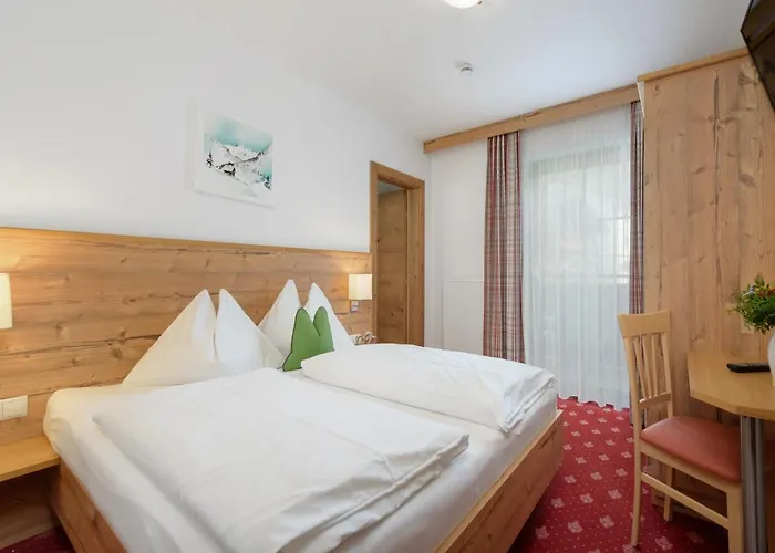 Haus Am Dorfplatz Flachau